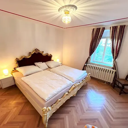 Schloss In Der Saechsischen Schweiz - Luxus 아파트