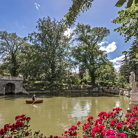 Schloss In Der Saechsischen Schweiz - Luxus Апартаменты