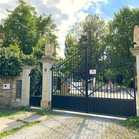 Schloss In Der Saechsischen Schweiz - Luxus 公寓