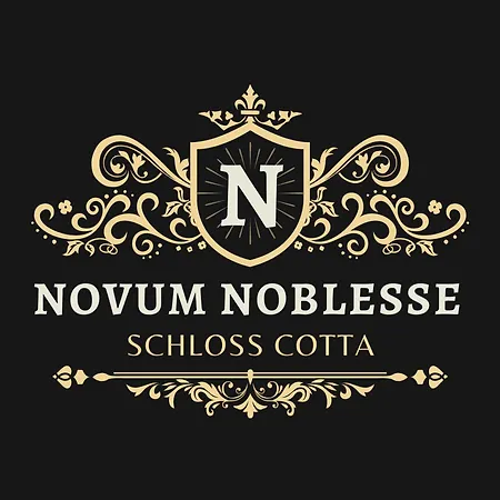 Schloss In Der Saechsischen Schweiz - Luxus *