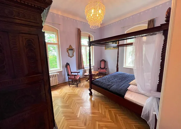 Schloss In Der Saechsischen Schweiz - Luxus *