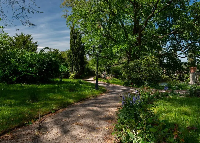 Schloss In Der Saechsischen Schweiz - Luxus *