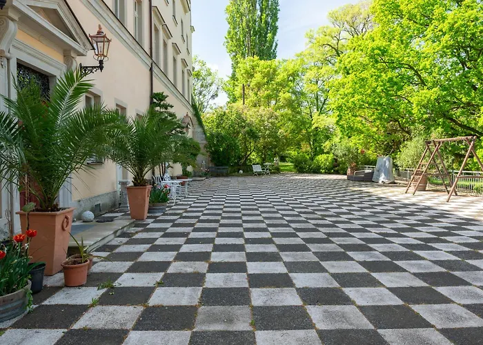 Schloss In Der Saechsischen Schweiz - Luxus *